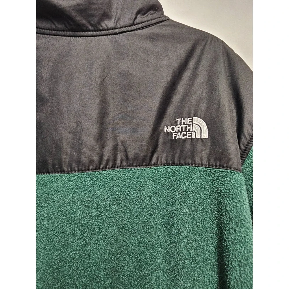 The North‎ Face 1/2 zip pullover green and black fleece jacket Youth XL (18-20)